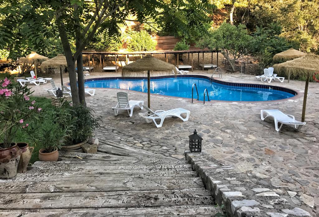 Calerilla Hotel (Adults Only) Burunchel エクステリア 写真
