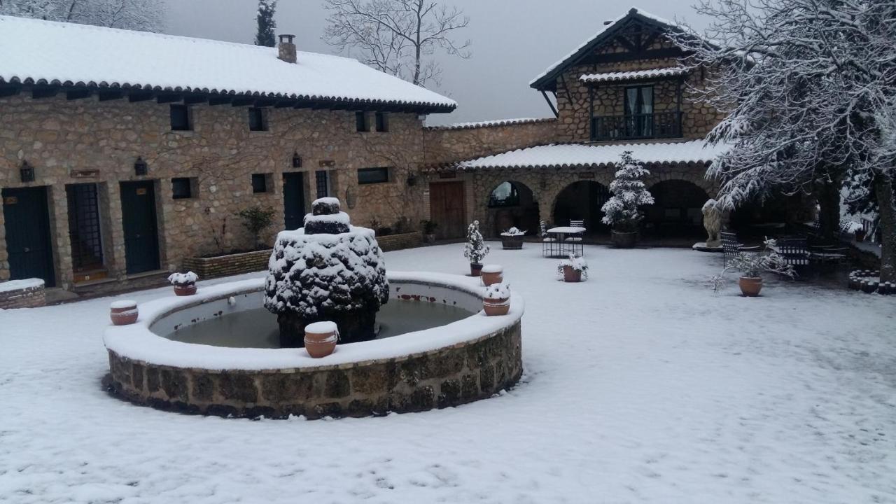 Calerilla Hotel (Adults Only) Burunchel エクステリア 写真